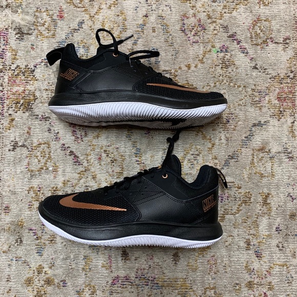 Nike Fly.By Low II Black/Metallic Copper-White - Picture 5 of 6